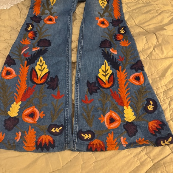Rare sold out STUNNING Embroidered Alice + Olivia Jeans Size 26 - Picture 2 of 6